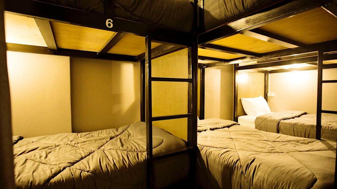 Stamp Hostel (Adults Only) Ban Yang  Exteriér fotografie